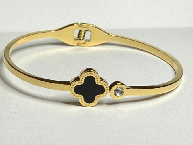 bracelet with black details