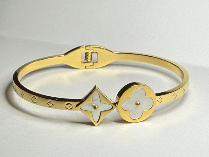 thin bracelets in gold and silver