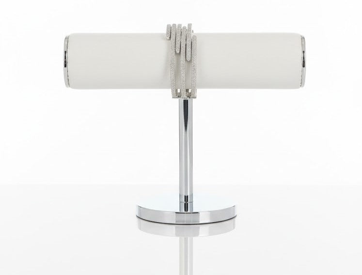 Shiny silver bracelet